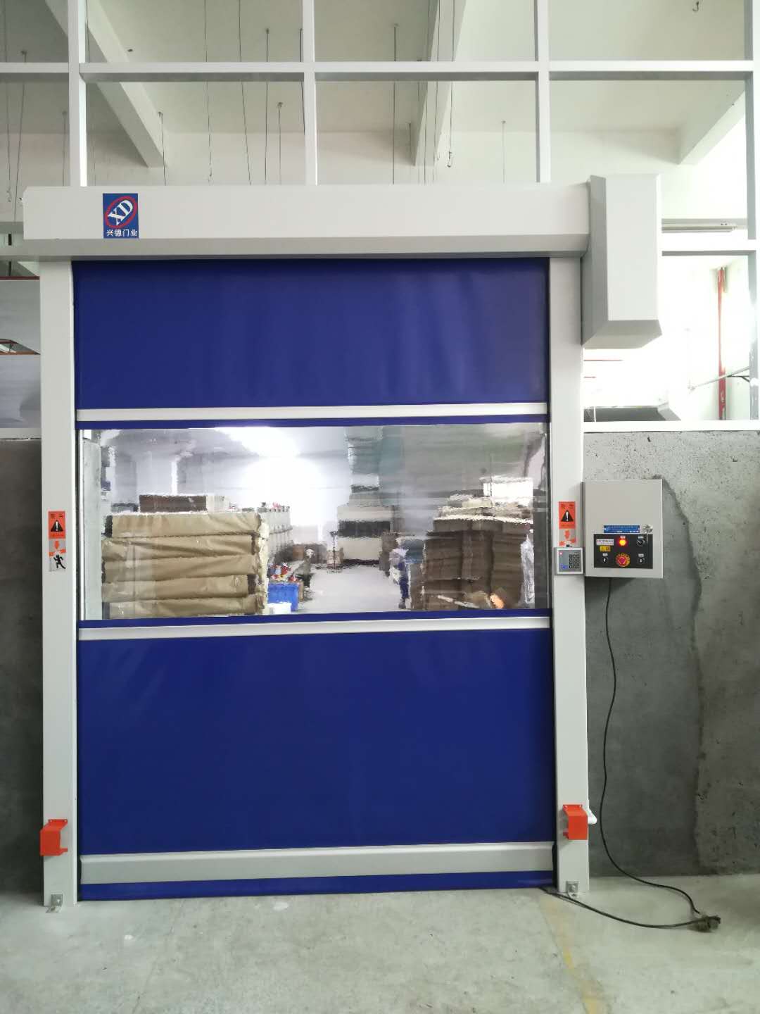 興德告訴您什么是高速工業門