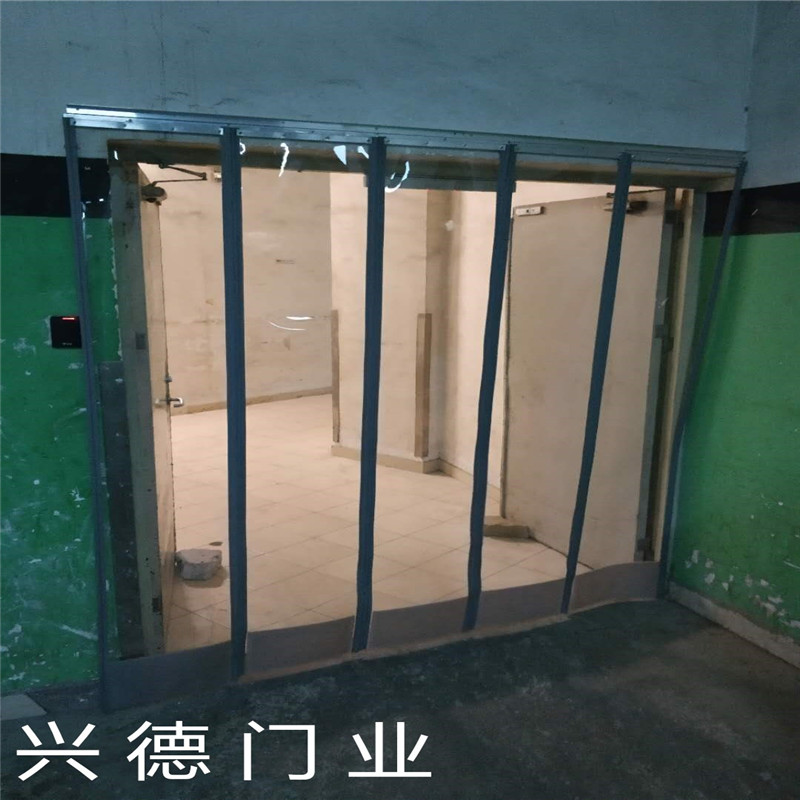 佛山磁吸軟門(mén)簾安裝簡(jiǎn)單